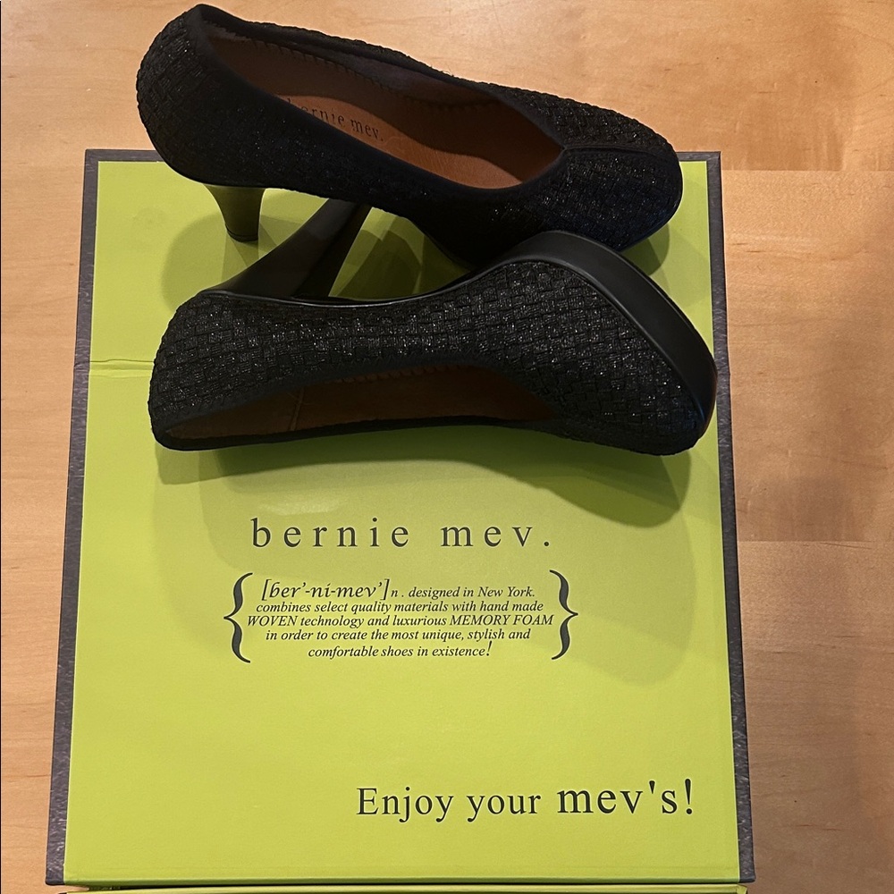 Bernie Mev Woman’s Shoes